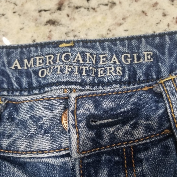 American eagle , Women's Short's , size 2. - Picture 3 of 5